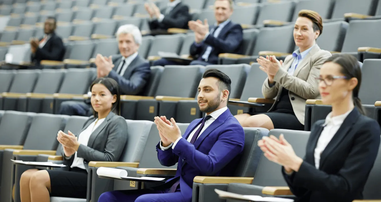 Leadership Summit : Talks and workshops from inspiring for leaders and entrepreneurs